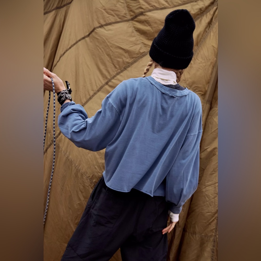 NEW FP MOVEMENT Inspire Layer in Misty blue New free people - Picture 3 of 4